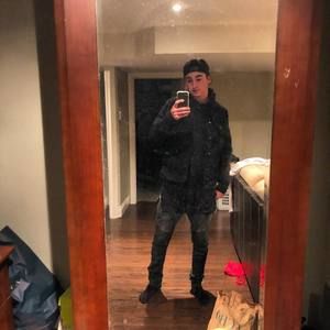 Meet your Posher, Connor